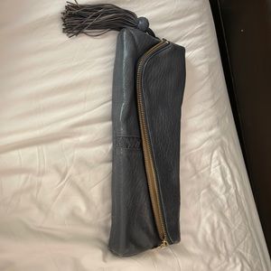 Alexis Hudson clutch